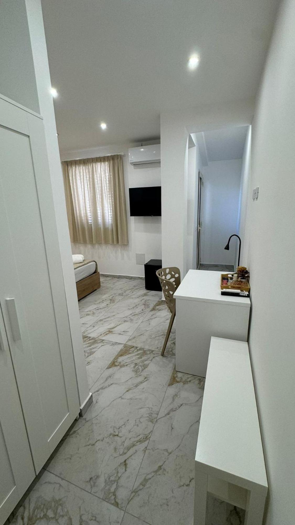 Morgana Sea Bed & Breakfast Катания Екстериор снимка