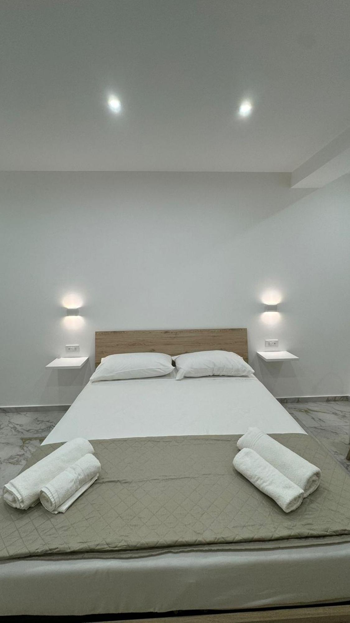 Morgana Sea Bed & Breakfast Катания Екстериор снимка